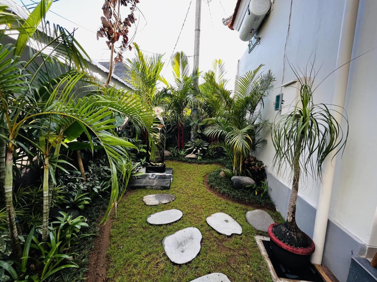 Cecillia Guesthouse Canggu Bagian luar foto